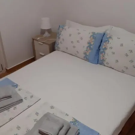 Apartament Asteride *